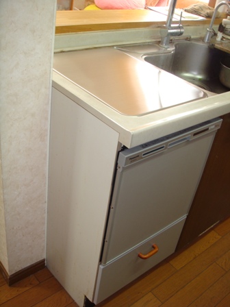 ＜img src="1588957973.jpg” alt="食器洗い乾燥機　リフォーム後の写真“/＞　